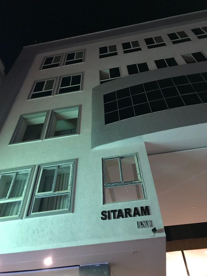Sitaram Inn Bhadrāchalam Eksteriør bilde